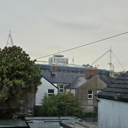 Millennium Stadium Window View! Кардифф Экстерьер фото
